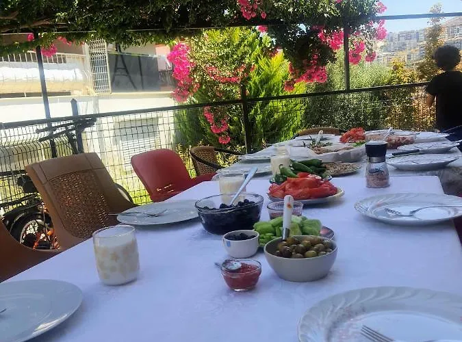Abaa Yakamoz Apartament *